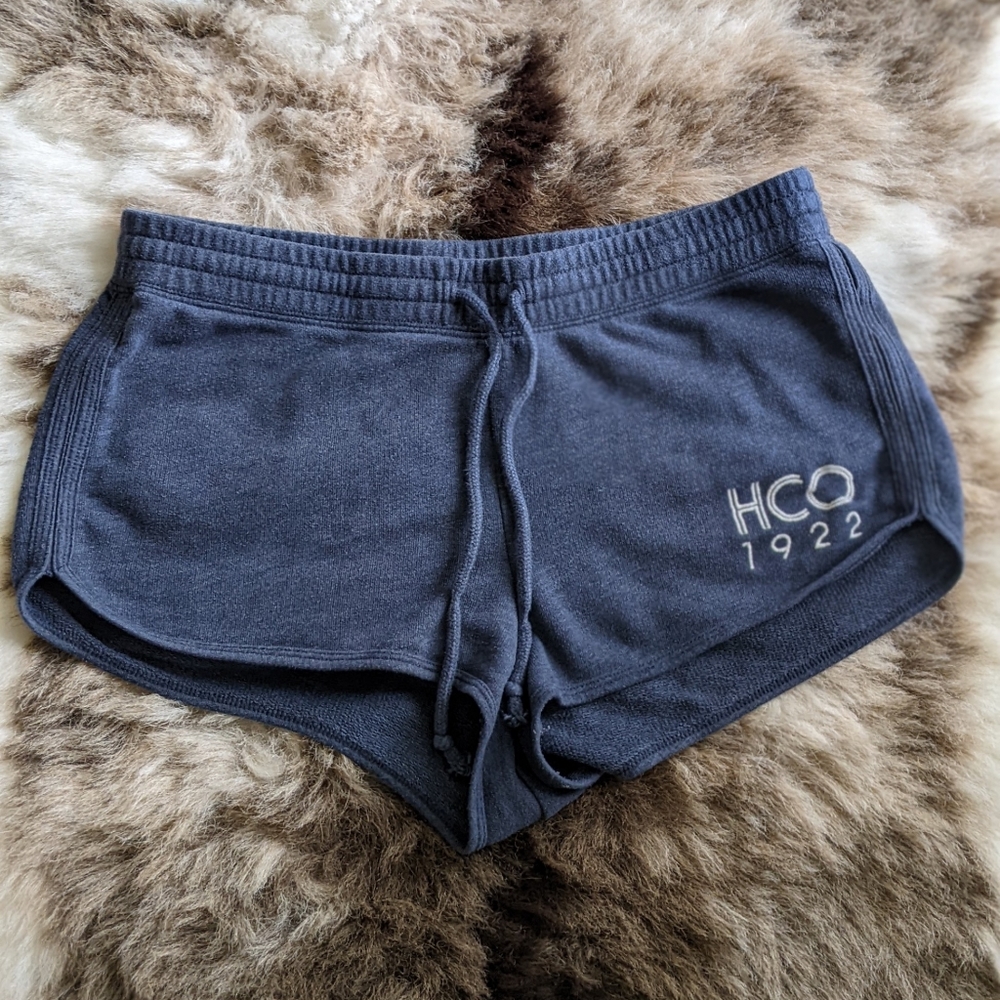 Hollister Co. shorts